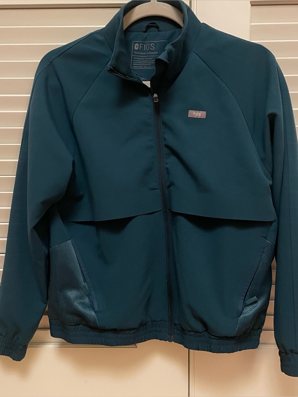 Figs Zip-Front Technical Jacket
Size XS